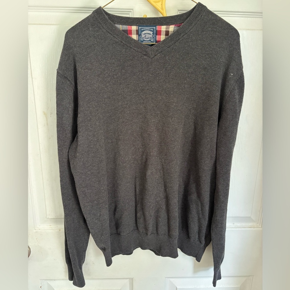 Cambridge Dry Goods Sweater Men’s Size L Gray Cotton Knit V Neck
